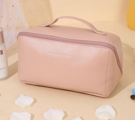 Make-up-Ledertasche