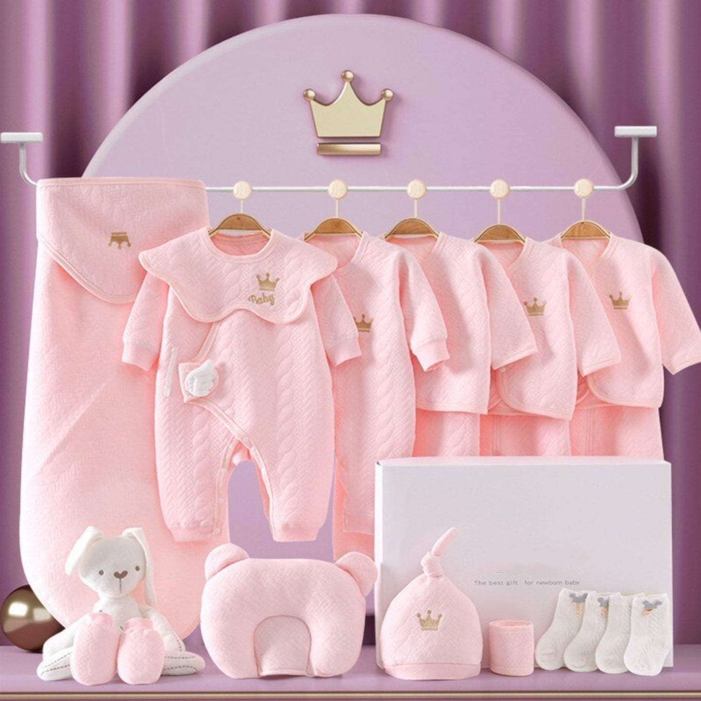 Luxurious set for newborns